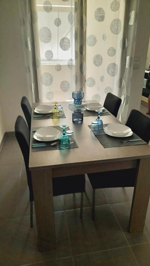 Saconza House Apartment Alghero Bagian luar foto