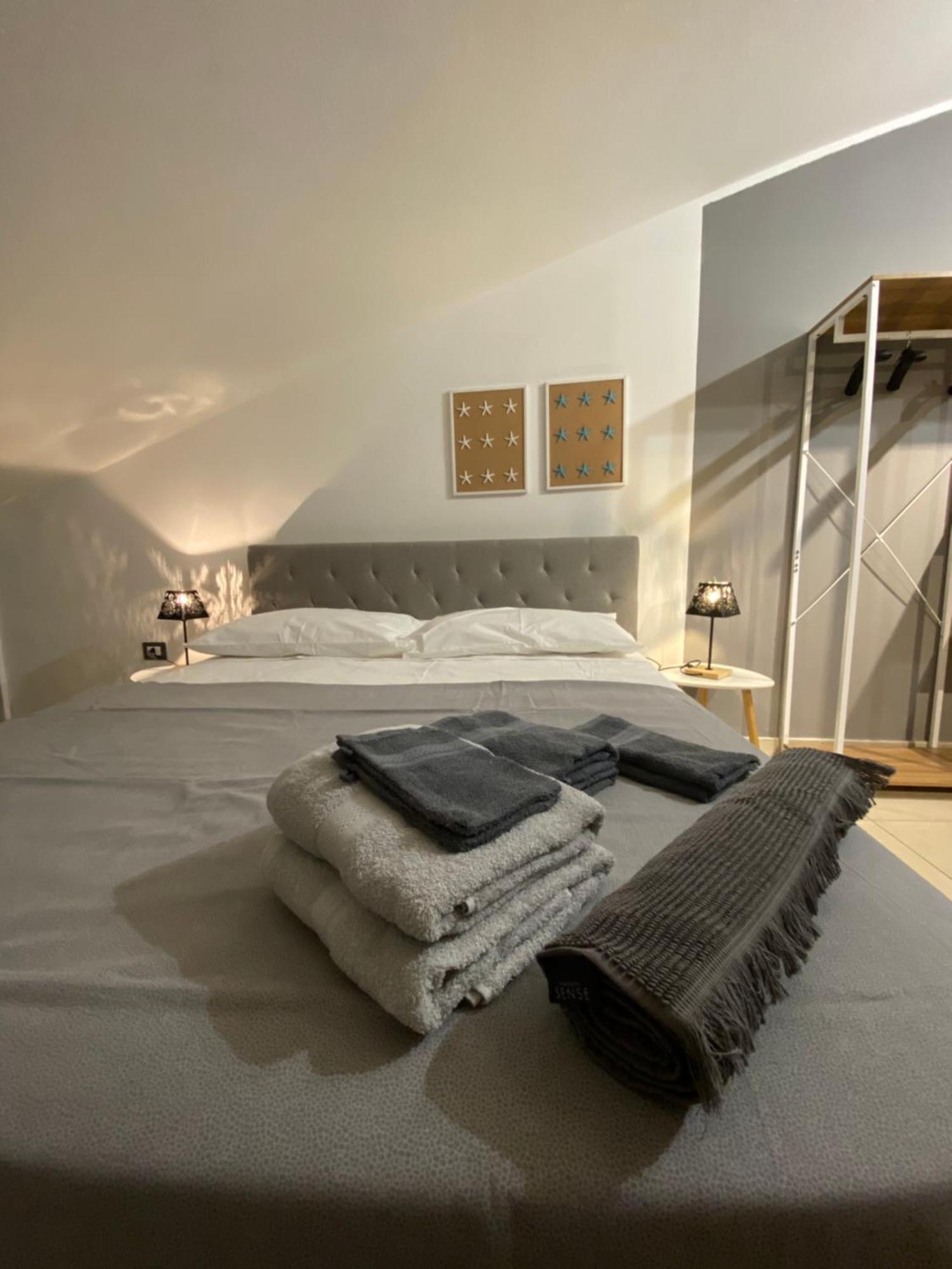 Saconza House Apartment Alghero Bagian luar foto
