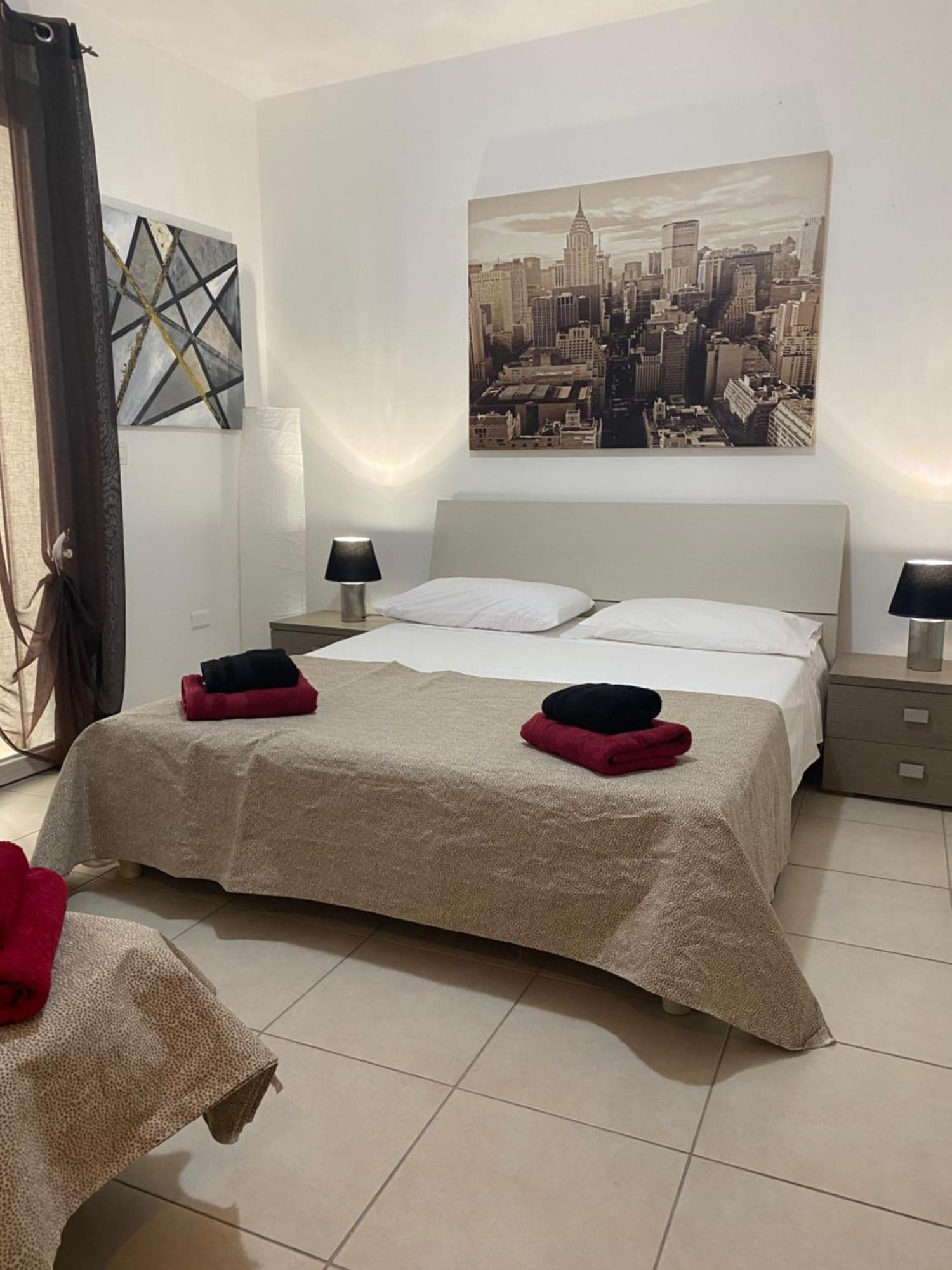 Saconza House Apartment Alghero Bagian luar foto